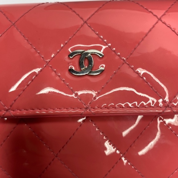 AUTHENTIC CHANEL MATELASSE QUILTED LONG WALLET - Picture 4 of 11
